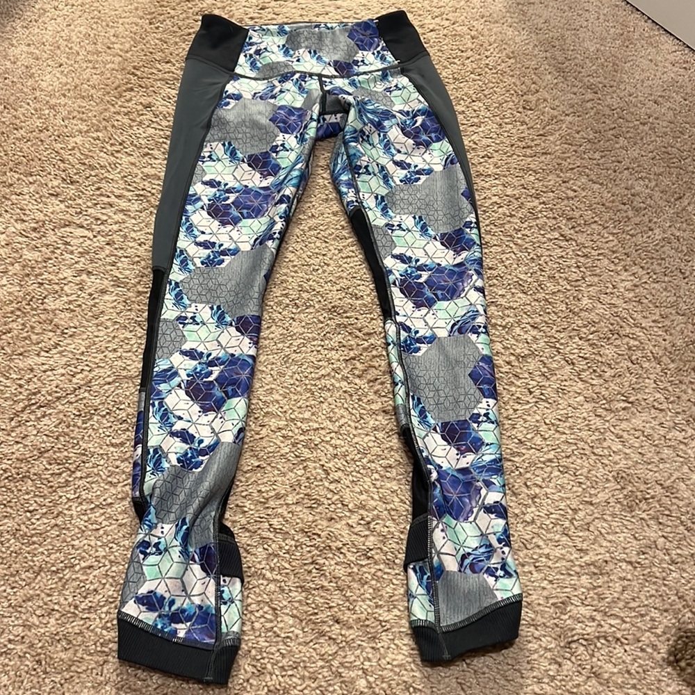 Women’s leggings - zipper pouch for keys - S